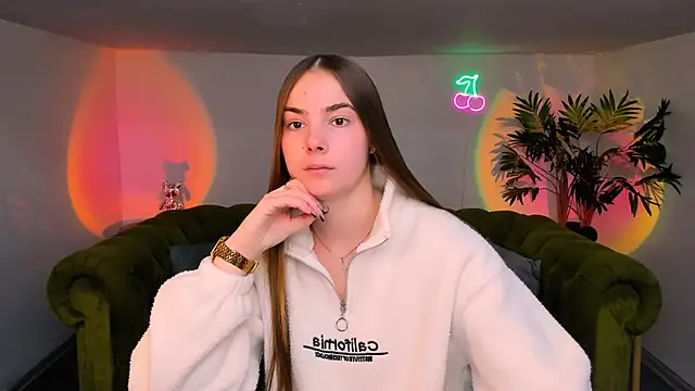 Snapshot of rad_rebel_ chatting on 10-01-25, 09:04 rad rebel  online show from 10-01-25, 09:04