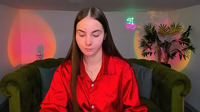 Snapshot of rad_rebel_ chatting on 10-19-25, 08:20 rad rebel  online show from 10-19-25, 08:20