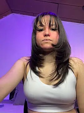 Eymmy 24 online show from 10-20-25, 01:06