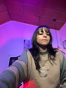 Eymmy 24 online show from 10-21-25, 03:07