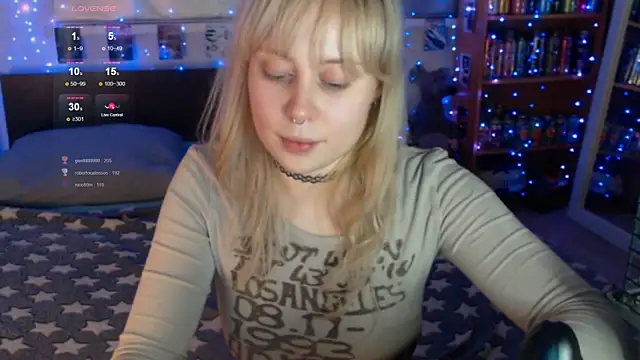 Snapshot of s1lvercherub chatting on 05-16-26, 07:45 s1lvercherub online show from 05-16-26, 07:45
