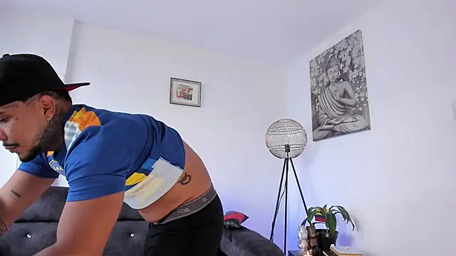 DeimonOficial online show from 02-08-26, 08:23