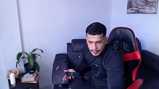 DeimonOficial online show from 04-17-26, 08:12