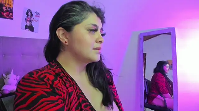 TifanyAmazinng online show from 04-27-26, 02:26