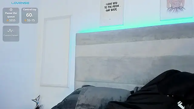 Aleja ruizz online show from 10-17-25, 10:12