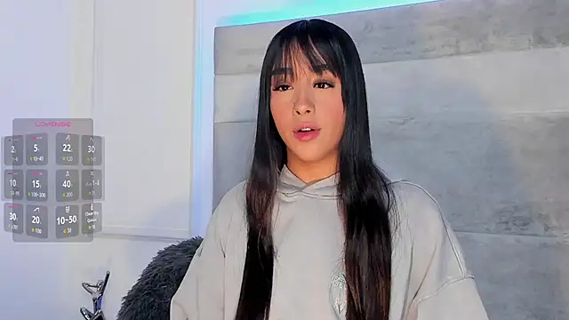 Aleja ruizz online show from 12-18-25, 03:45