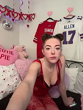 Snapshot of babygingerboo chatting on 02-04-26, 10:32 babygingerboo online show from 02-04-26, 10:32