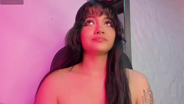 Snapshot of Darky_Doll chatting on 10-06-25, 03:59 Darky Doll online show from 10-06-25, 03:59