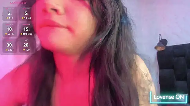 Snapshot of Darky_Doll chatting on 10-16-25, 02:34 Darky Doll online show from 10-16-25, 02:34