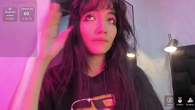 Darky Doll online show from 11-19-25, 08:42