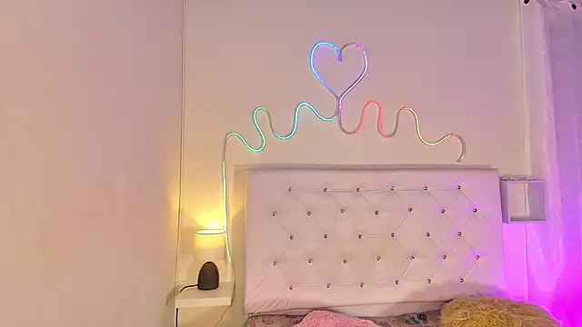 tatixxxvega online show from 09-09-25, 01:21