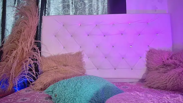 tatixxxvega online show from 07-01-26, 05:56