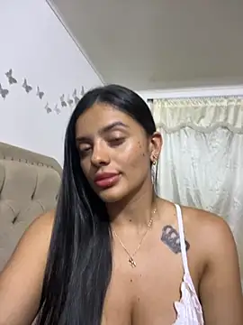 Snapshot of AnaaFaith_ chatting on 10-16-25, 07:26 AnaaFaith  online show from 10-16-25, 07:26