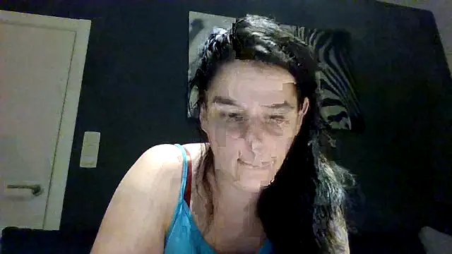 Snapshot of hottyFcup chatting on 11-20-25, 07:46 hottyFcup online show from 11-20-25, 07:46