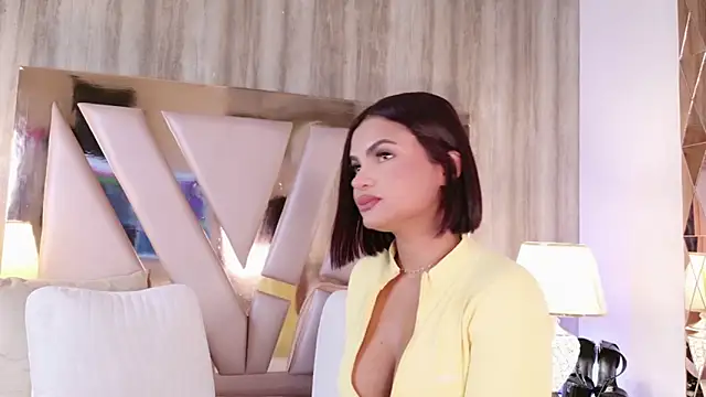 IrinaVelvet online show from 09-30-25, 04:45