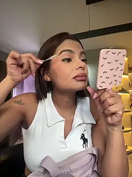 IrinaVelvet online show from 10-23-25, 03:11