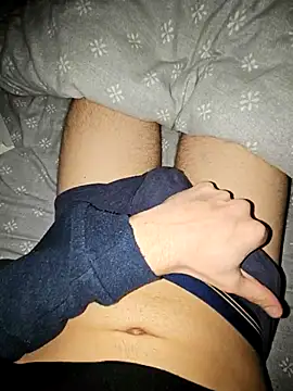 Snapshot of NonDirloAllaMamma chatting on 11-10-25, 08:41 NonDirloAllaMamma online show from 11-10-25, 08:41