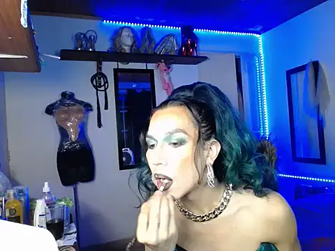 Snapshot of sashastarfire chatting on 09-24-25, 01:09 sashastarfire online show from 09-24-25, 01:09