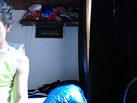 sashastarfire online show from 11-20-25, 06:29