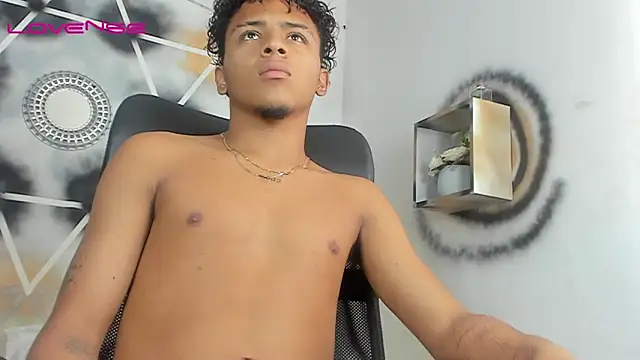 Snapshot of Manuel_Mateus1 chatting on 09-08-25, 02:27 Manuel Mateus1 online show from 09-08-25, 02:27