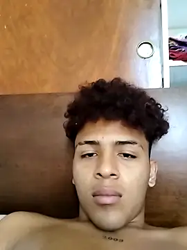 Snapshot of Manuel_Mateus1 chatting on 09-22-25, 05:26 Manuel Mateus1 online show from 09-22-25, 05:26