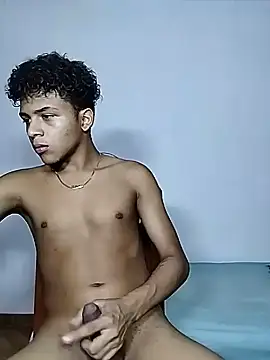 Snapshot of Manuel_Mateus1 chatting on 11-06-25, 12:33 Manuel Mateus1 online show from 11-06-25, 12:33