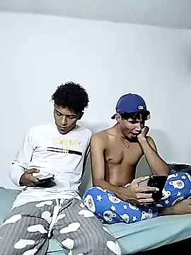 Snapshot of Manuel_Mateus1 chatting on 11-11-25, 02:00 Manuel Mateus1 online show from 11-11-25, 02:00