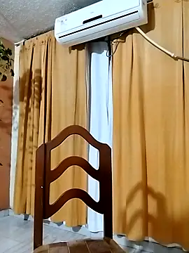 Snapshot of Manuel_Mateus1 chatting on 11-13-25, 12:53 Manuel Mateus1 online show from 11-13-25, 12:53