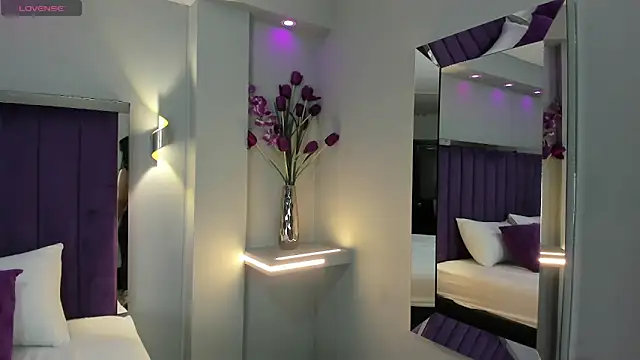 ElaraDusk online show from 09-09-25, 04:34