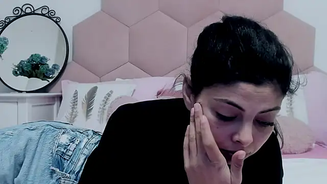 Snapshot of LadyLiia chatting on 01-30-25, 05:19 LadyLiia online show from 01-30-25, 05:19