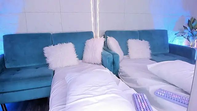 DulceGreem online show from 03-13-26, 08:37