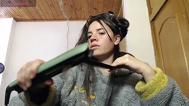 Skylar Serenity online show from 11-11-25, 06:30