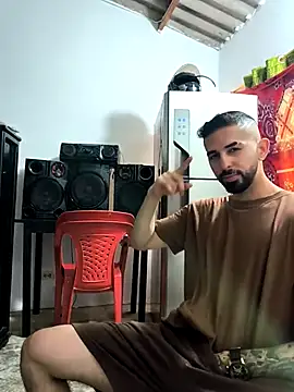 giannis090 online show from 11-09-25, 09:13