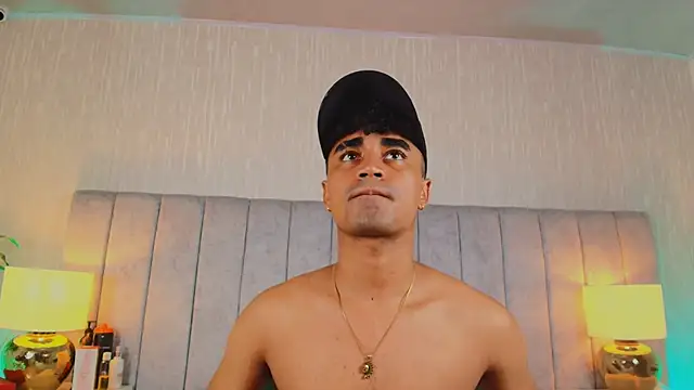 Snapshot of Jacob_606 chatting on 11-06-25, 07:15 Jacob 606 online show from 11-06-25, 07:15