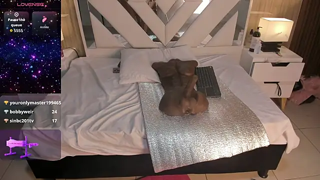 VanessaHard as online show from 11-22-25, 08:13