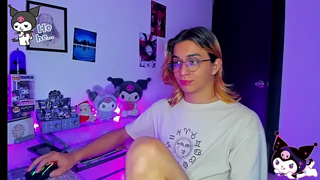 Snapshot of KeitaMoon chatting on 11-24-25, 07:46 KeitaMoon online show from 11-24-25, 07:46