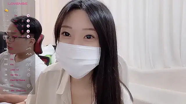 Snapshot of ni_ni01 chatting on 09-19-25, 11:22 ni ni01 online show from 09-19-25, 11:22