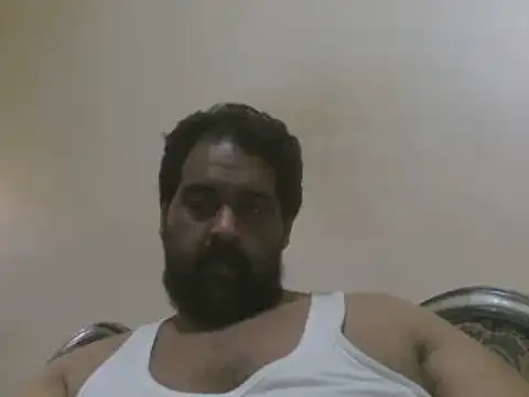 Snapshot of elpoop7305 chatting on 09-27-25, 10:31 elpoop7305 online show from 09-27-25, 10:31