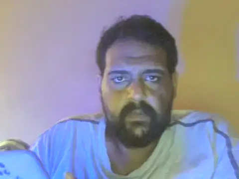 Snapshot of elpoop7305 chatting on 10-01-25, 12:44 elpoop7305 online show from 10-01-25, 12:44