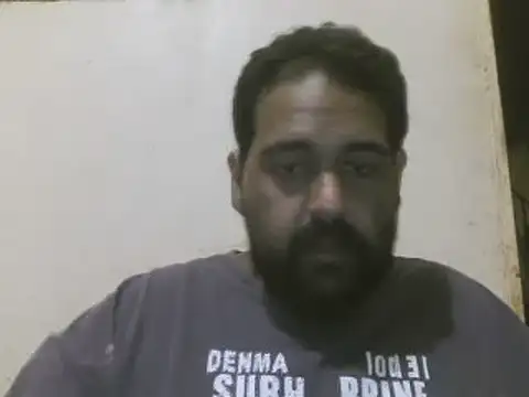 Snapshot of elpoop7305 chatting on 10-09-25, 04:38 elpoop7305 online show from 10-09-25, 04:38