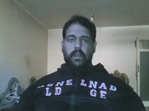 Snapshot of elpoop7305 chatting on 10-16-25, 07:20 elpoop7305 online show from 10-16-25, 07:20