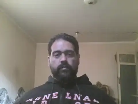 Snapshot of elpoop7305 chatting on 10-17-25, 01:57 elpoop7305 online show from 10-17-25, 01:57