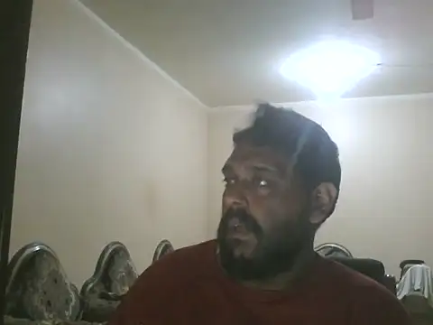 Snapshot of elpoop7305 chatting on 10-29-25, 11:50 elpoop7305 online show from 10-29-25, 11:50