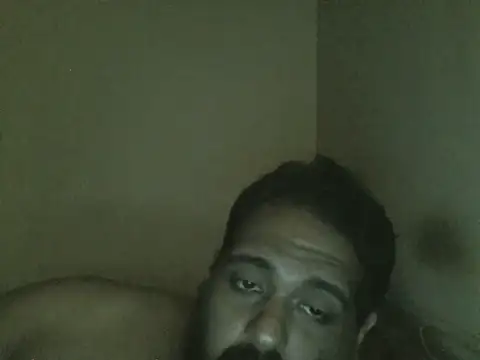 Snapshot of elpoop7305 chatting on 10-30-25, 02:18 elpoop7305 online show from 10-30-25, 02:18