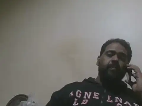 Snapshot of elpoop7305 chatting on 11-05-25, 10:32 elpoop7305 online show from 11-05-25, 10:32