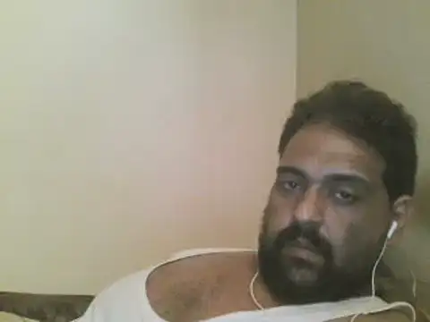 Snapshot of elpoop7305 chatting on 11-07-25, 01:11 elpoop7305 online show from 11-07-25, 01:11