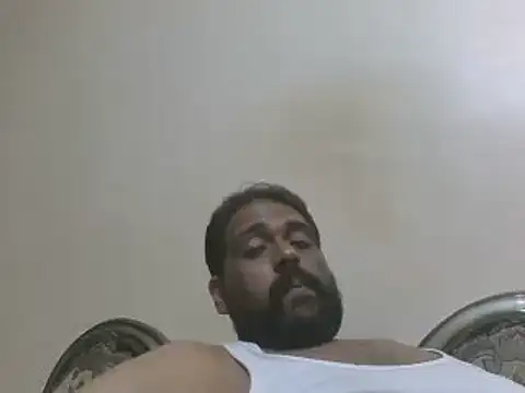 Snapshot of elpoop7305 chatting on 11-09-25, 11:03 elpoop7305 online show from 11-09-25, 11:03