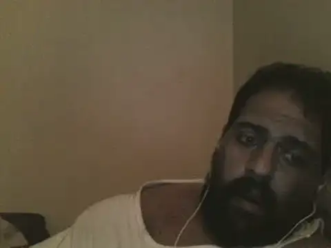 Snapshot of elpoop7305 chatting on 11-26-25, 10:38 elpoop7305 online show from 11-26-25, 10:38