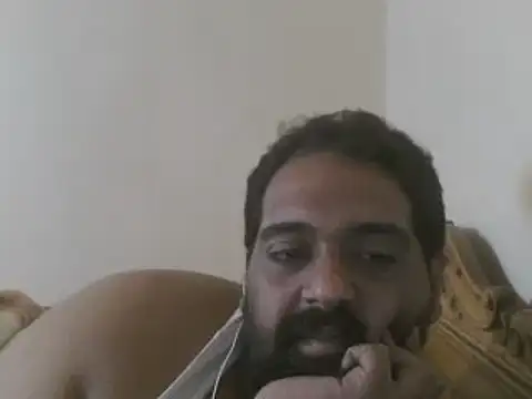 Snapshot of elpoop7305 chatting on 11-28-25, 12:02 elpoop7305 online show from 11-28-25, 12:02