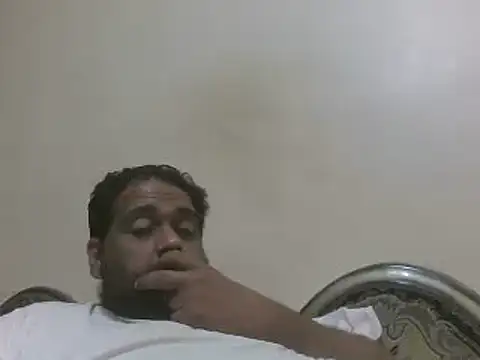 Snapshot of elpoop7305 chatting on 12-02-25, 01:28 elpoop7305 online show from 12-02-25, 01:28